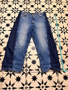women’s LEE jeans cinch waist style